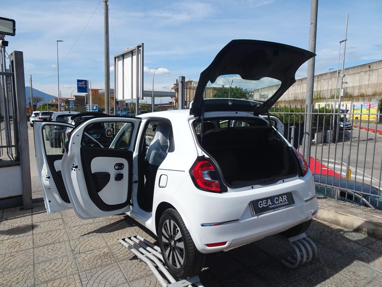 RENAULT TWINGO INTENS