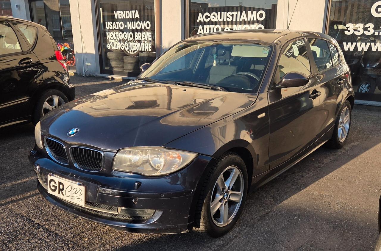 Bmw 118 118d cat 5 porte Attiva