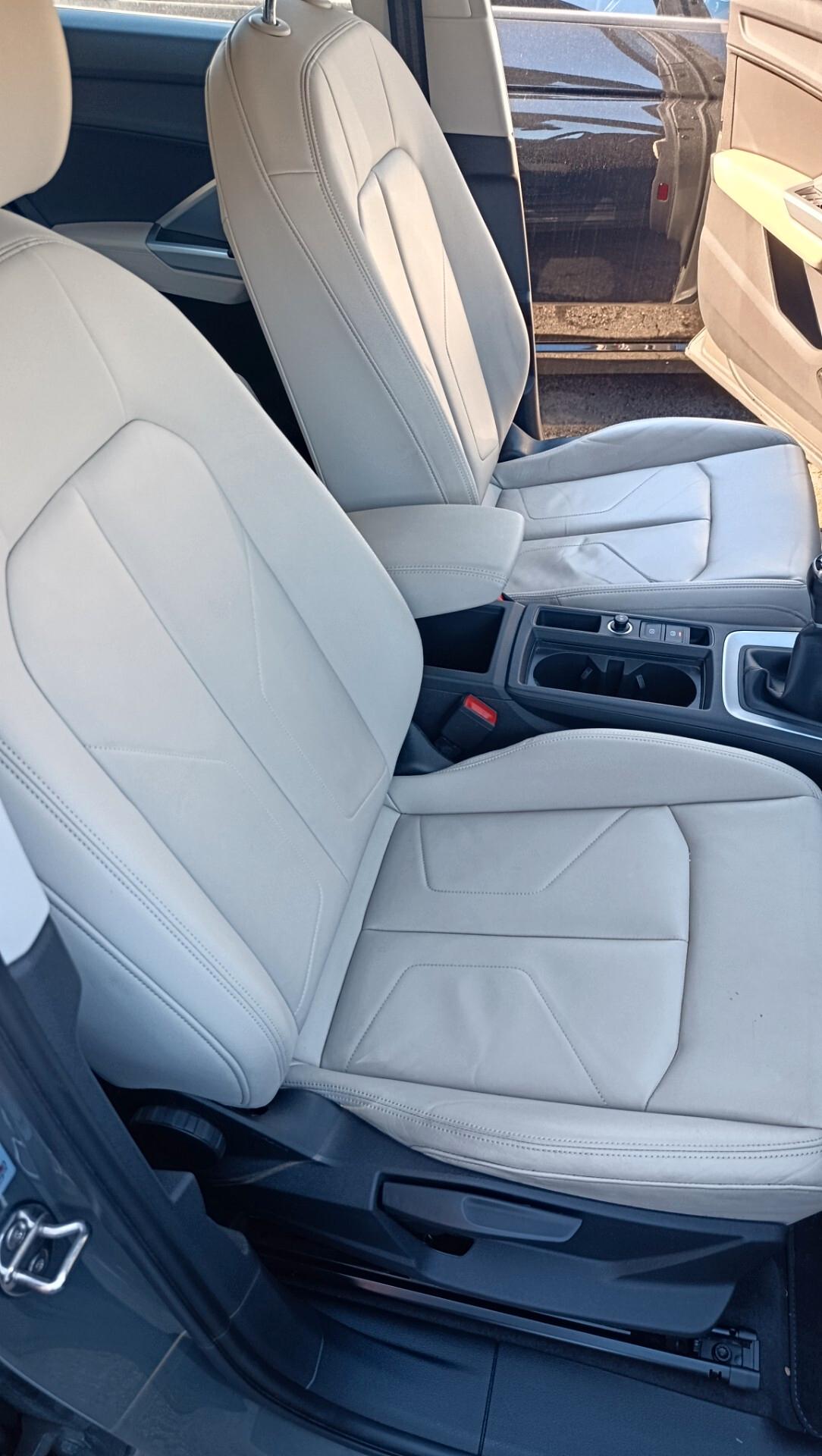 Audi Q3 35 TFSI Business Advanced