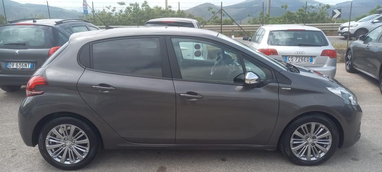 PEUGEOT 208 - 75 CV - DIESEL