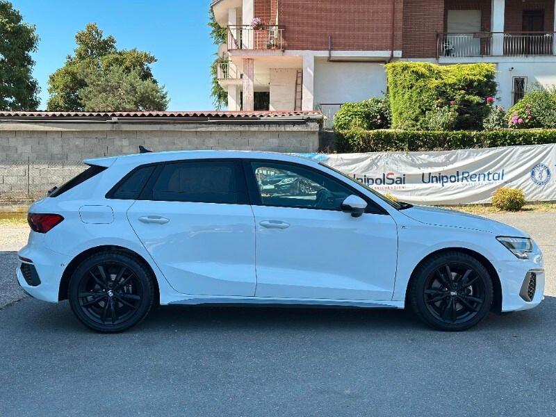 AUDI A3 4ª serie A3 SPB 35 TDI S tronic S line...