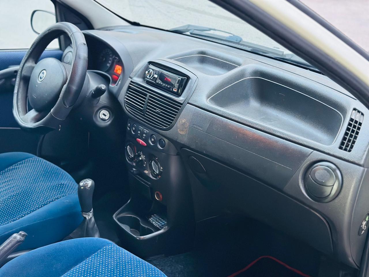 Fiat Punto 1.3 Multijet 5 porte neopatentati ok