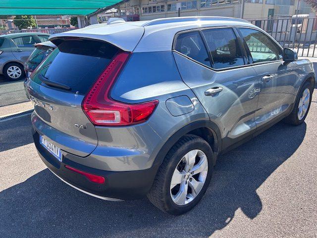 VOLVO XC40 D4 AWD Geartronic Momentum