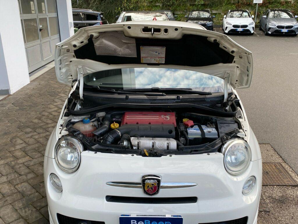 Abarth 595 1.4 Turbo T-Jet Yamaha Factory Racing