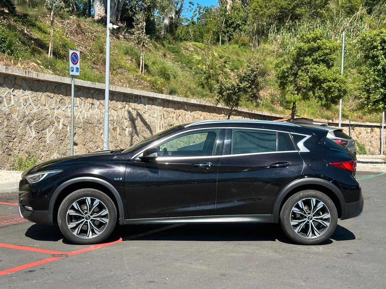 Infiniti QX30 2.2 diesel DCT AWD Luxe