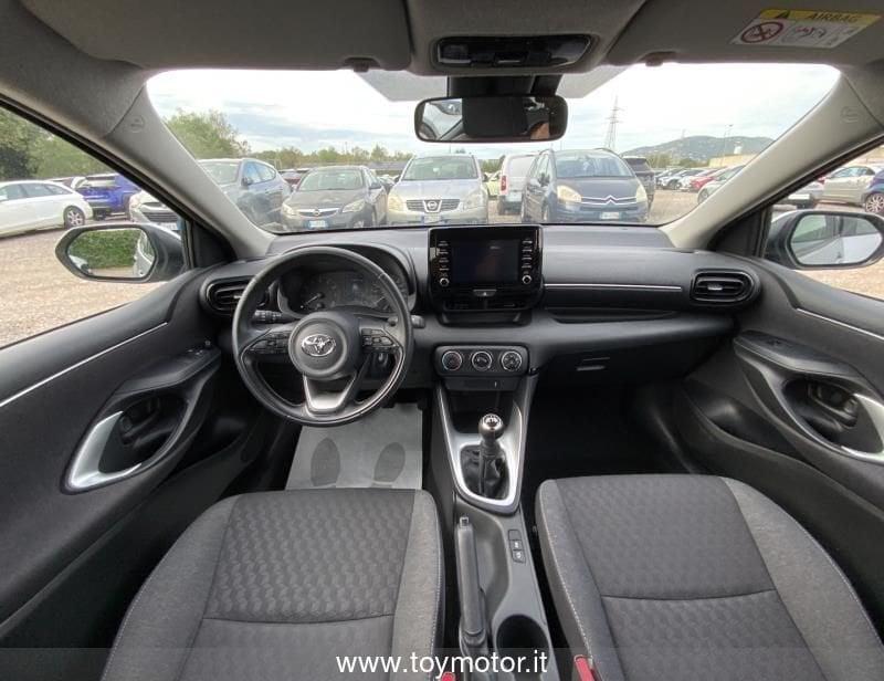 Toyota Yaris 4ª serie 1.0 5 porte Active