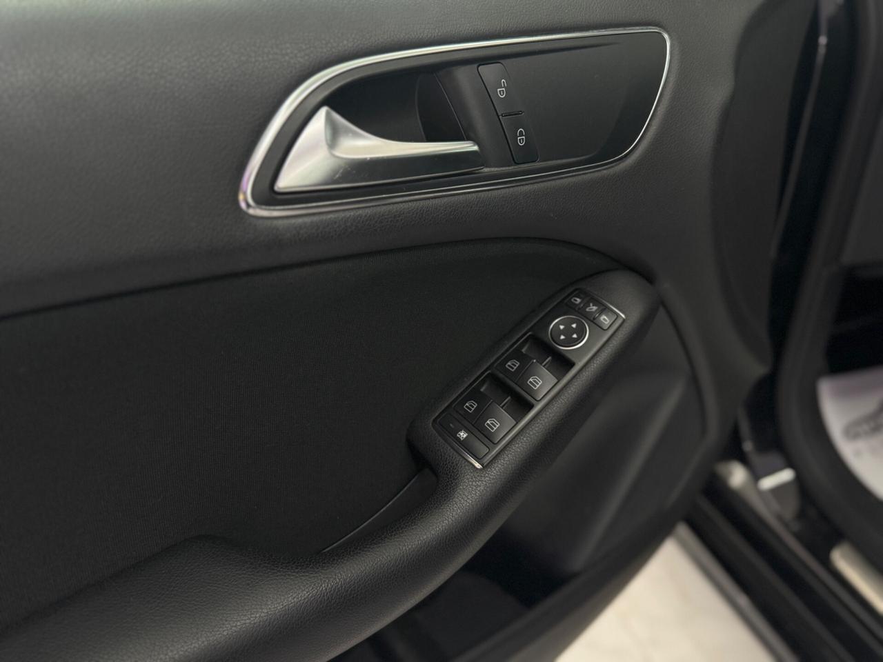Mercedes-Benz Classe B 180d Automatic Premium Full Opt