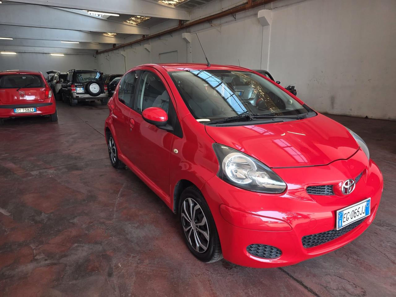 Toyota Aygo 1.0 12V VVT-I 5P DEEP OCEAN CONNECT 71.000KM