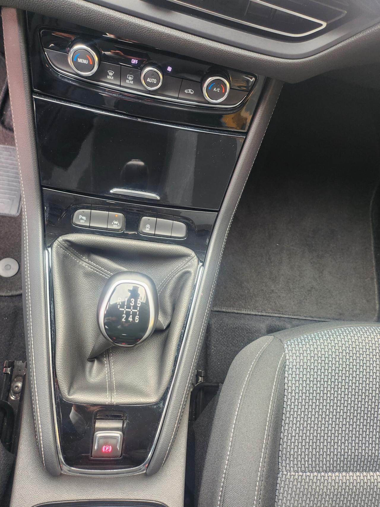 Opel Grandland 1.2 Turbo 12V 130 CV Business Elegance