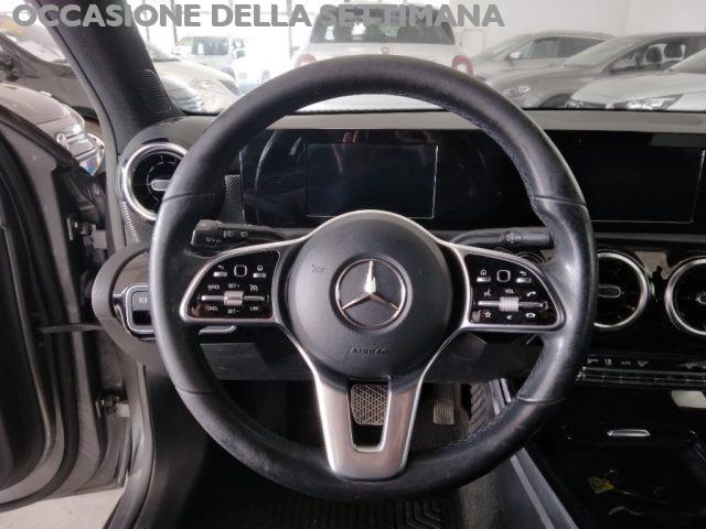 MERCEDES-BENZ A 200 d 4p. Sport