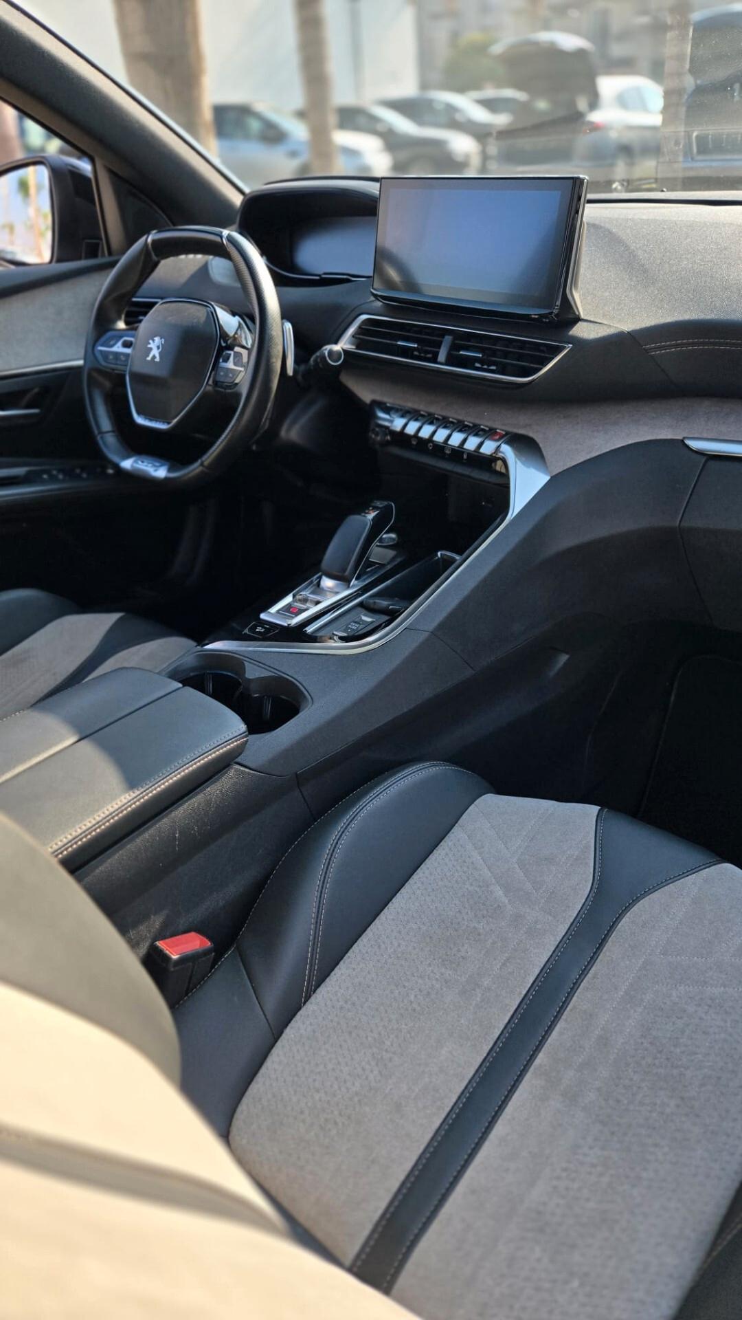 Peugeot 3008 1.6 hybrid4 phev GT 300CV e-eat8 Uff Italy Led USB