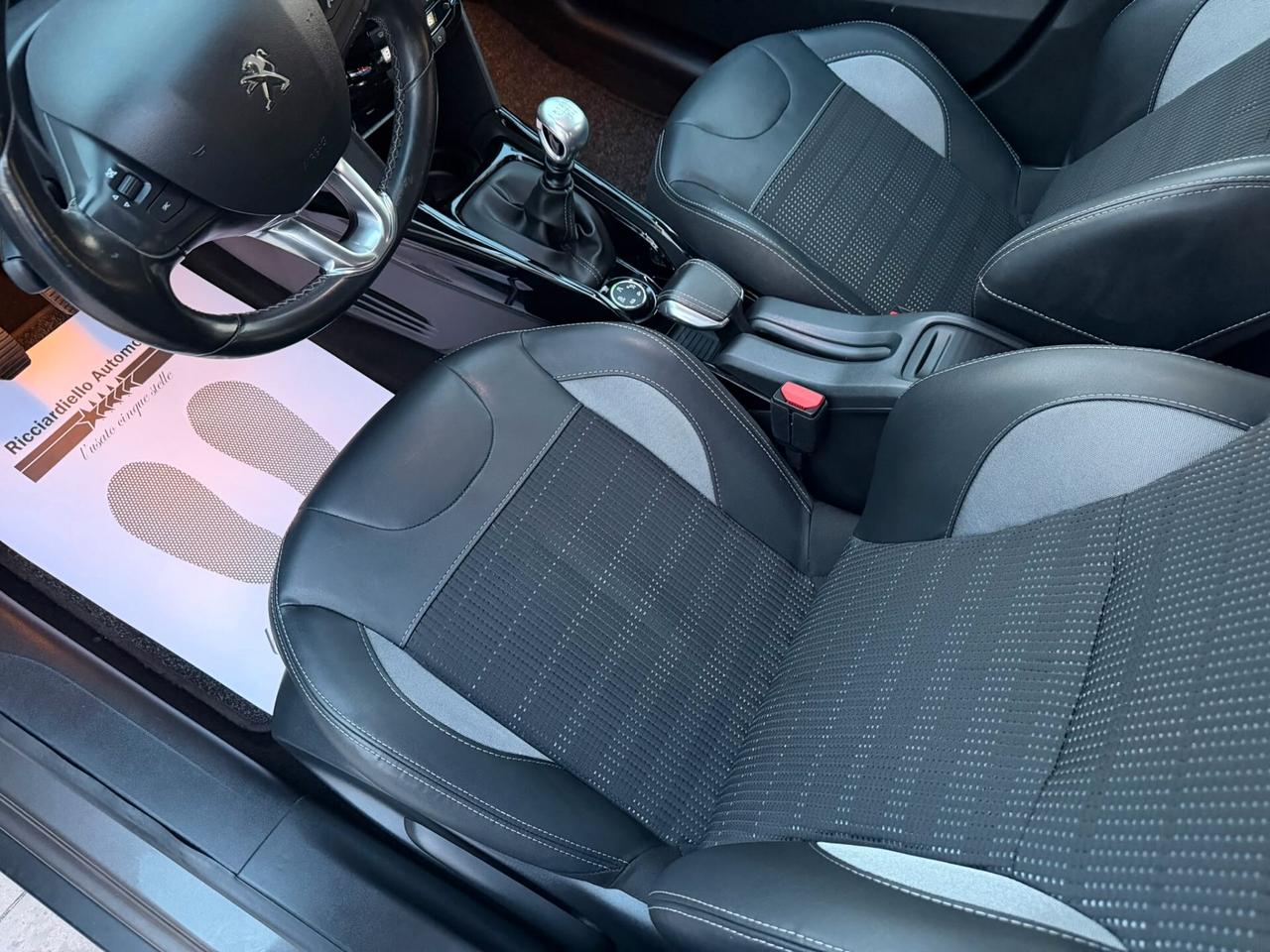 Peugeot 2008 1.5 BlueHDi 100 S&S Allure