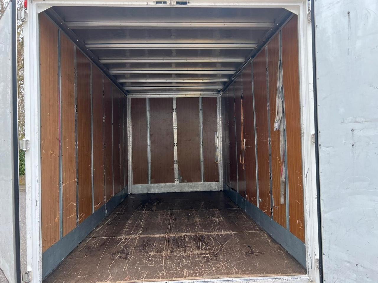 Iveco Daily 35S12 2.3 HPT PL Cabinato