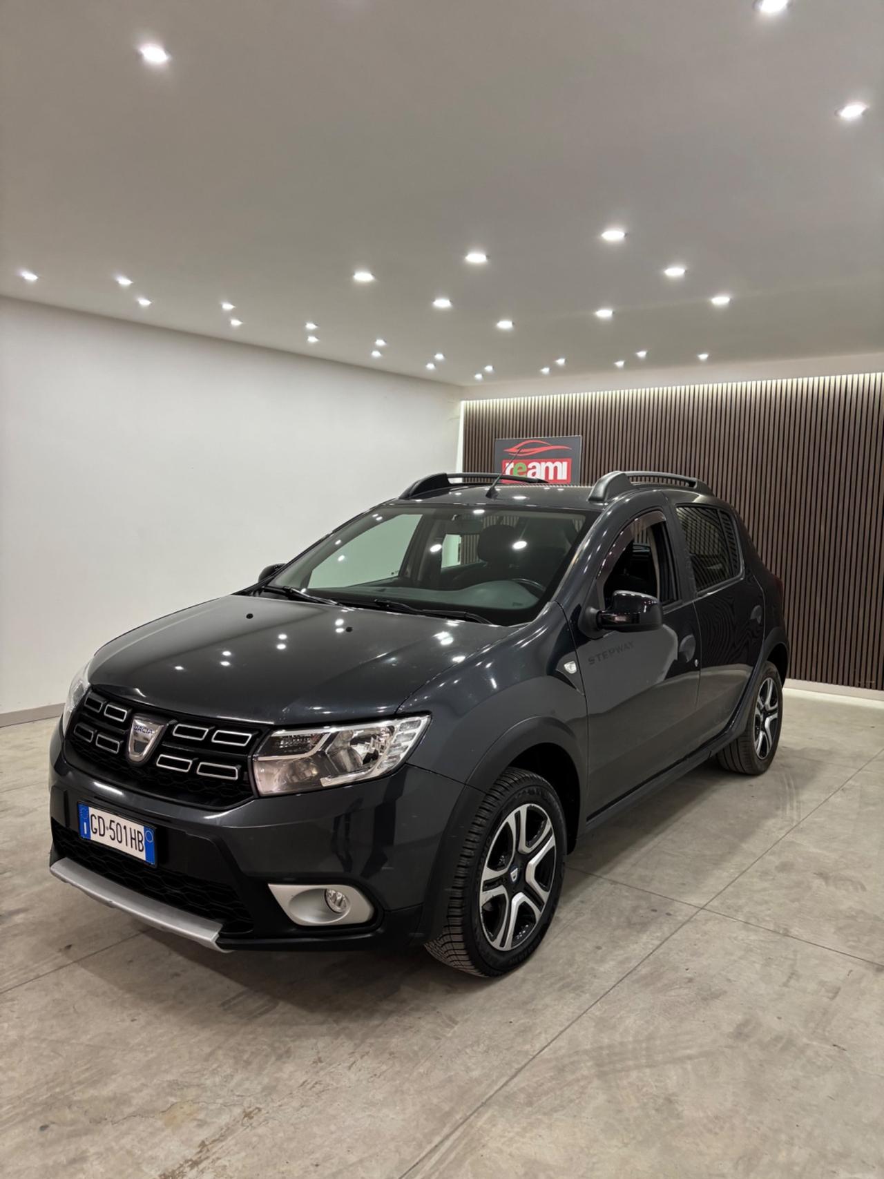 Dacia Sandero Stepway 1.0 TCe 100CV ECO-G 15th Anniversary