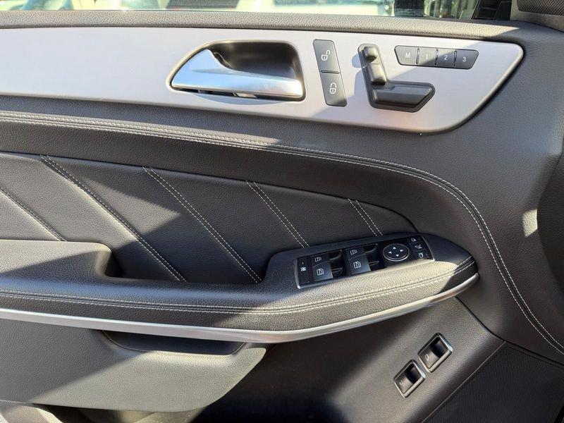 Mercedes-Benz GL GL 63 AMG 7 POSTI, TETTO APRIBILE!