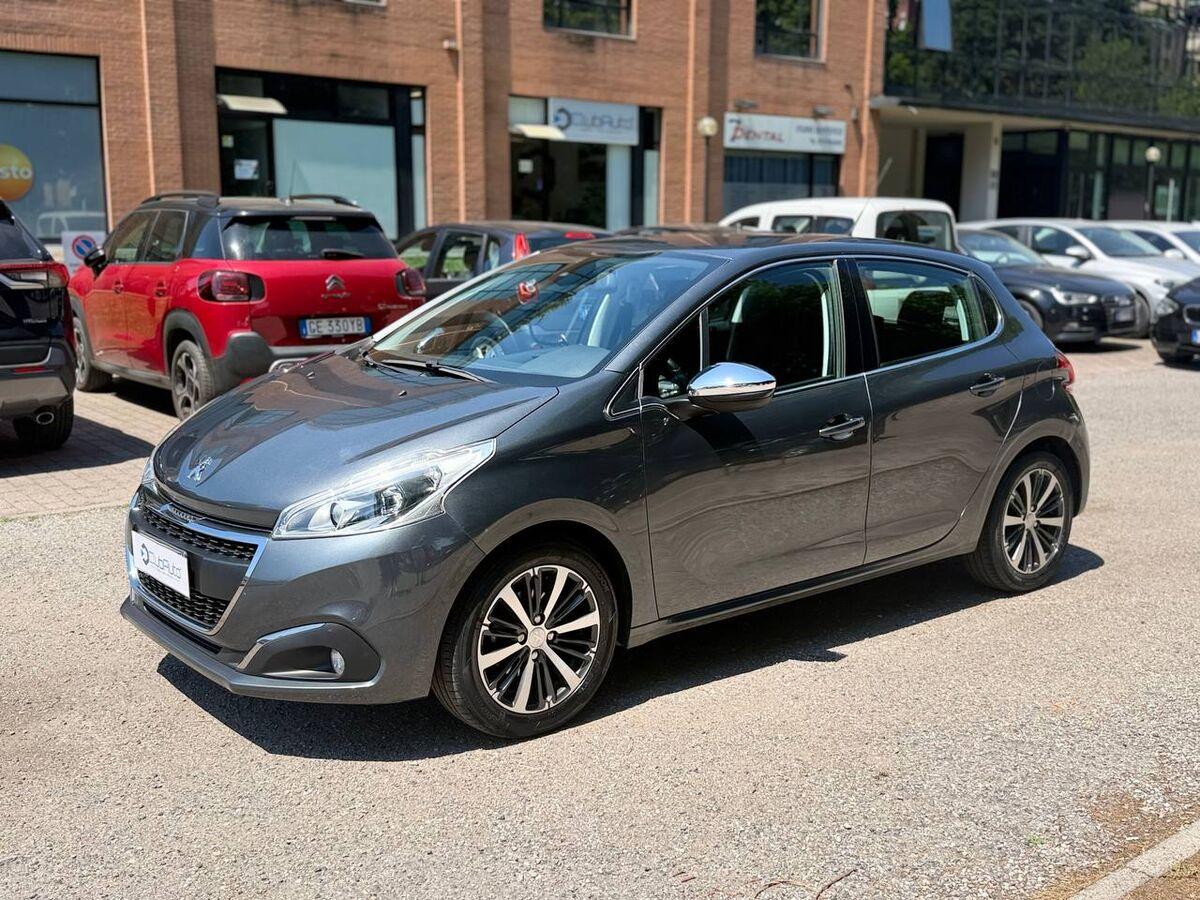 Peugeot 208 1.2 puretech Allure 82cv 3p