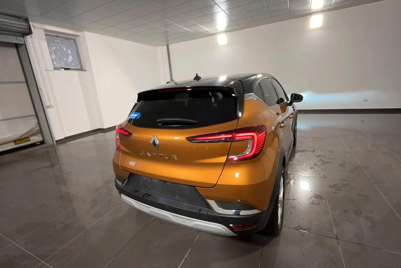 Renault Captur TCe 90 CV Intens