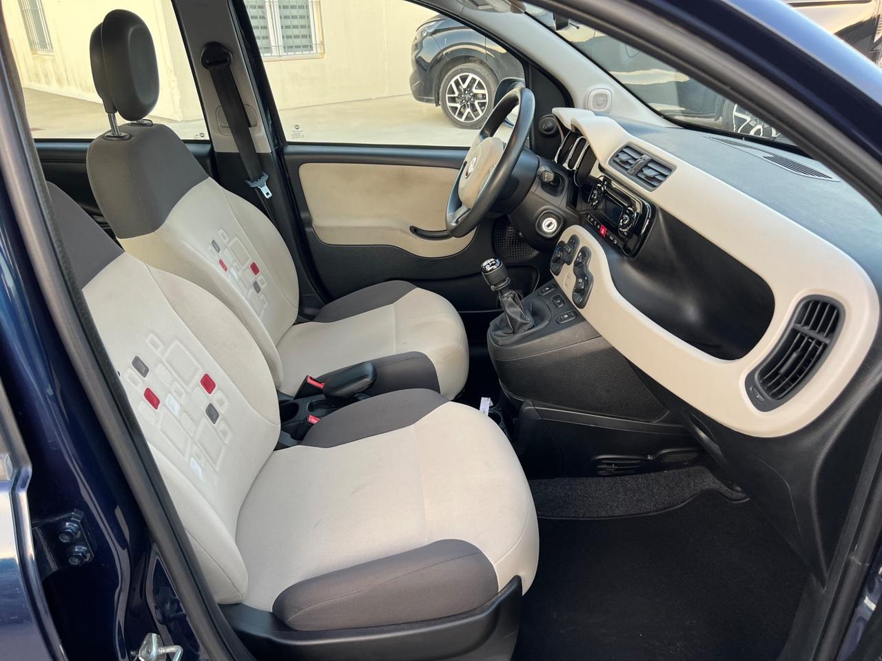 Fiat Panda 1.2 Lounge 64 Mila Km 2016