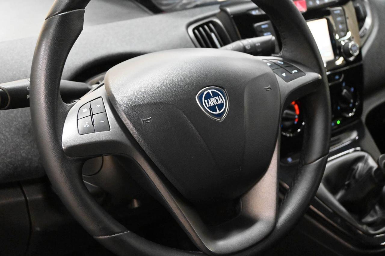 LANCIA Ypsilon 3ª serie Ypsilon 1.2 69 CV 5 po...