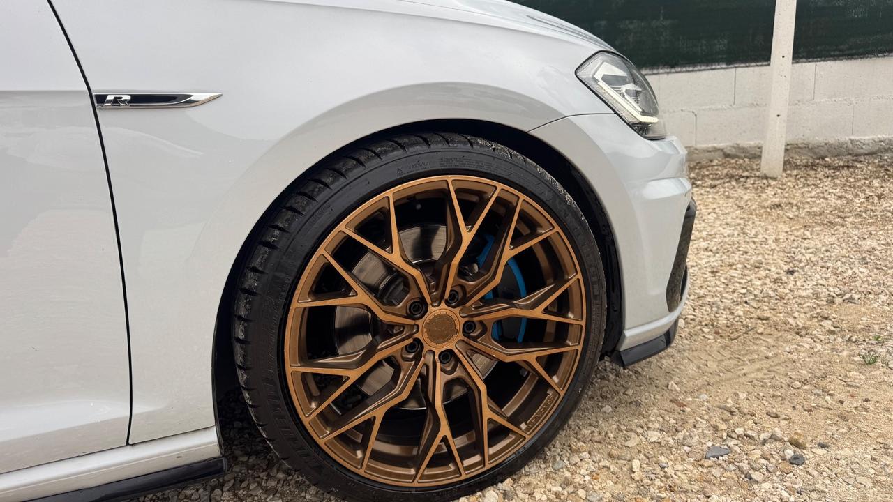 Volkswagen Golf R 2.0 TSI DSG 4MOTION
