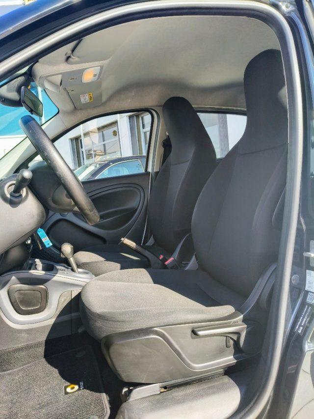 SMART ForFour 70 1.0 Twinamic Automatic Ok Neopatentati