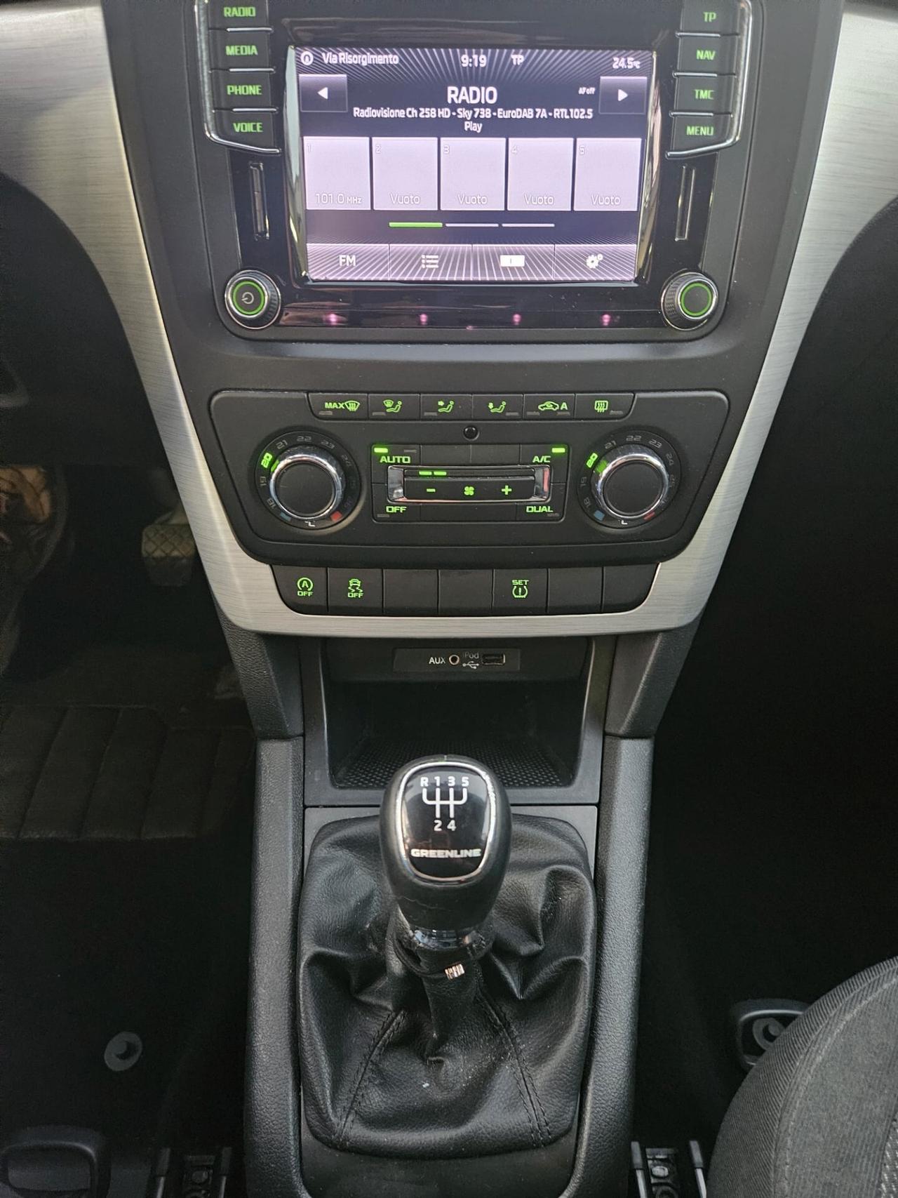 Skoda Yeti 1.6 diesel 77kw 105CV full