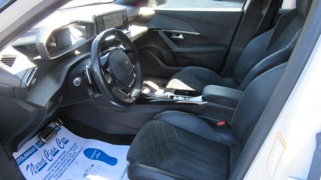 Peugeot 2008 BlueHDi 130 S&S EAT8 GT Pack