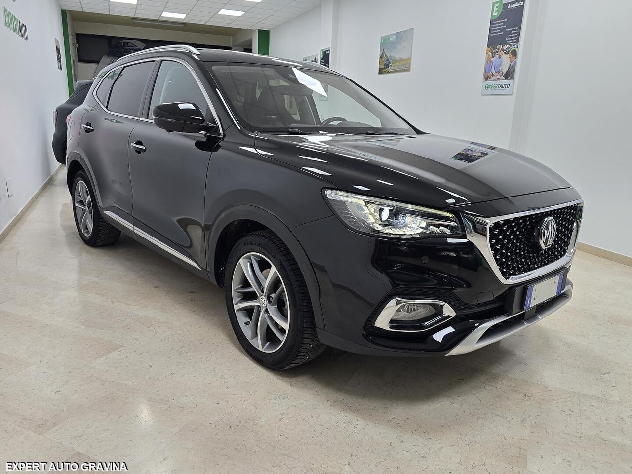 MG EHS PLUG-IN HYBRID LUXURY