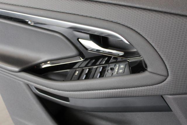 LAND ROVER Range Rover Evoque 2.0D I4 163 CV R-Dynamic S