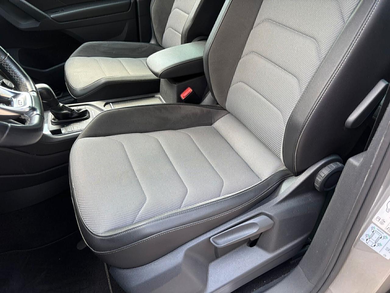 Volkswagen Tiguan 2.0 TDI 190cv DSG 4Motion R-line