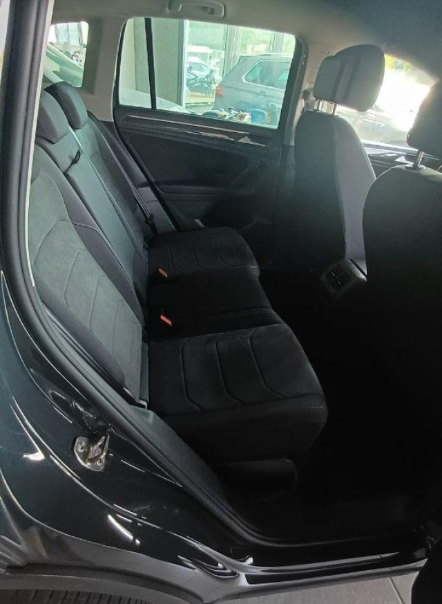 VOLKSWAGEN Tiguan 2.0 TDI 150 CV SCR DSG 4MOTION Elegance
