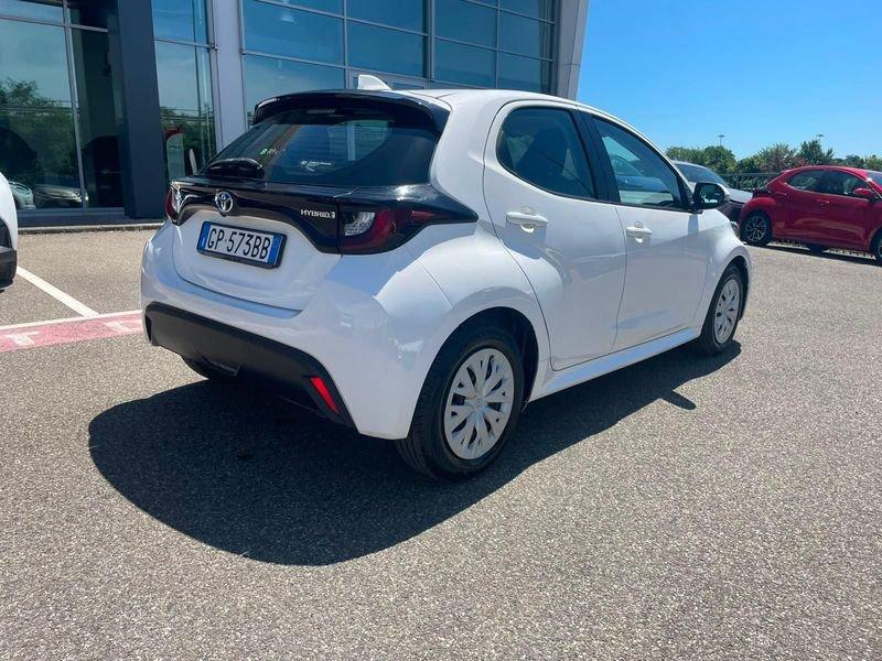 Toyota Yaris Hybrid Active MY22 IVA ESPOSTA COMPRESA