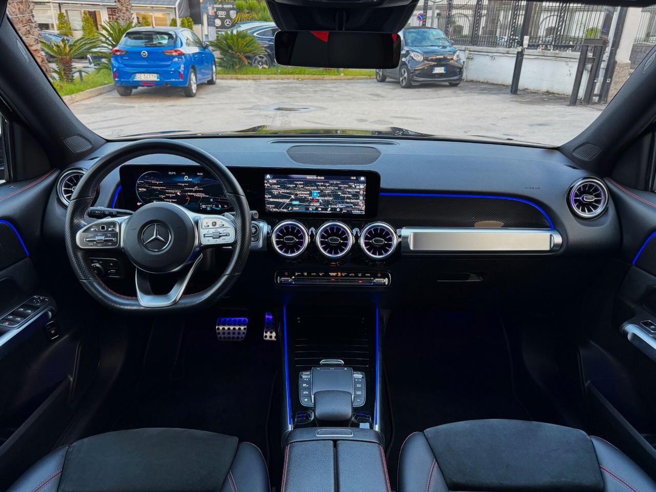 Mercedes-Benz GLB 180 d Premium AMG 2.0D PACK LUCI