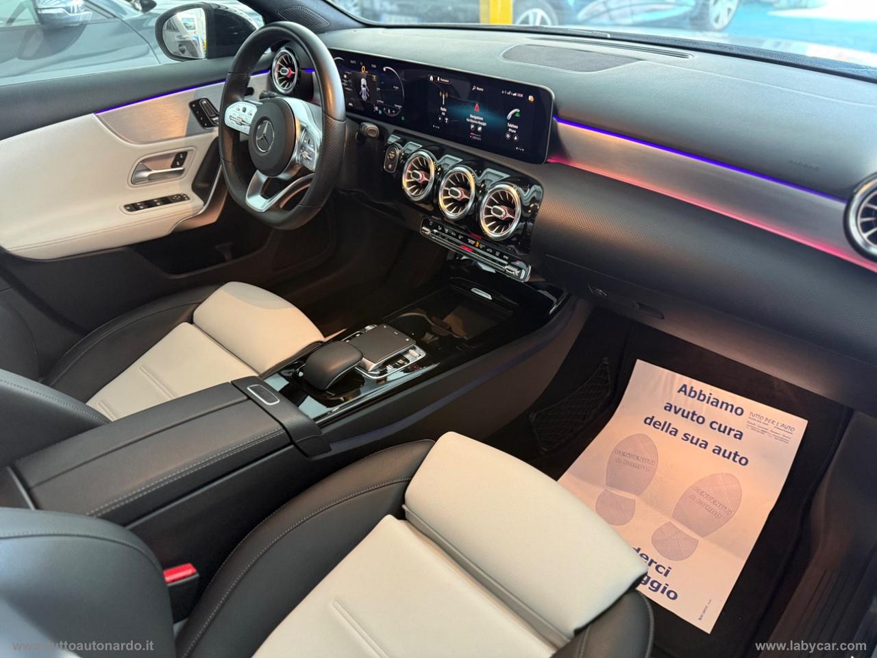 MERCEDES-BENZ A 180 d Automatic Premium