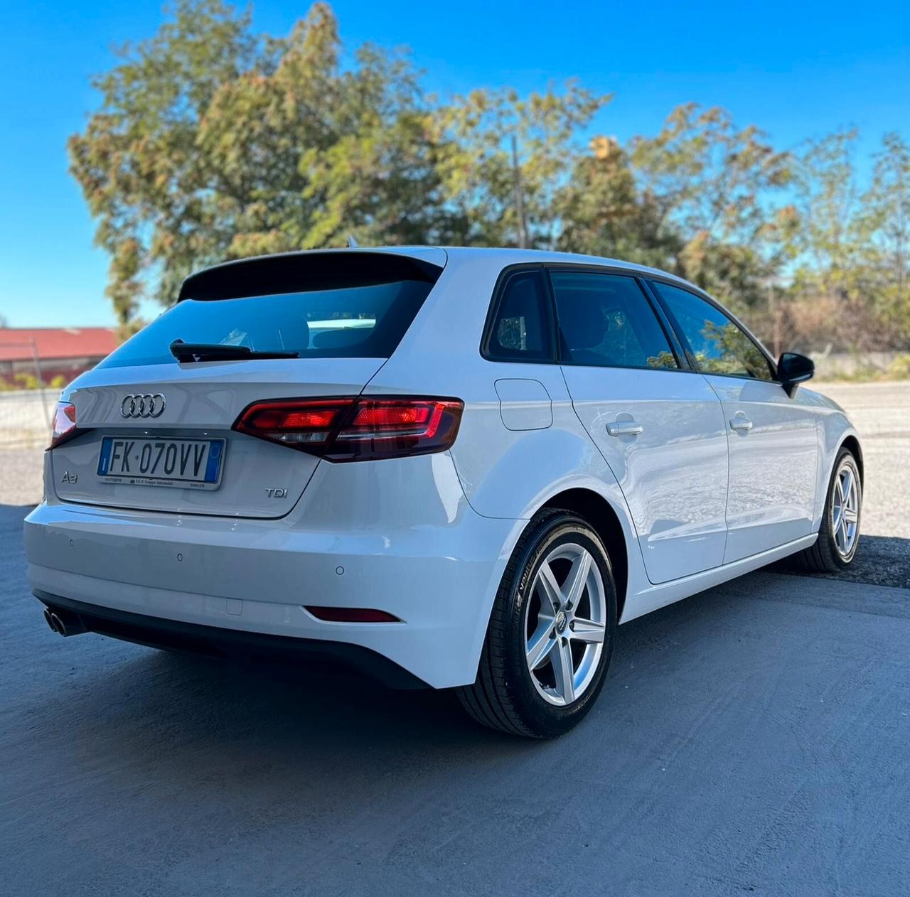 Audi A3 SPB 2.0 TDI S tronic Sport