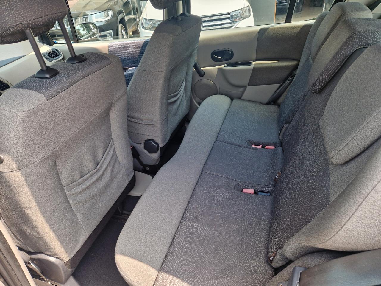 Renault Modus 1.2 16V Confort Dynamique