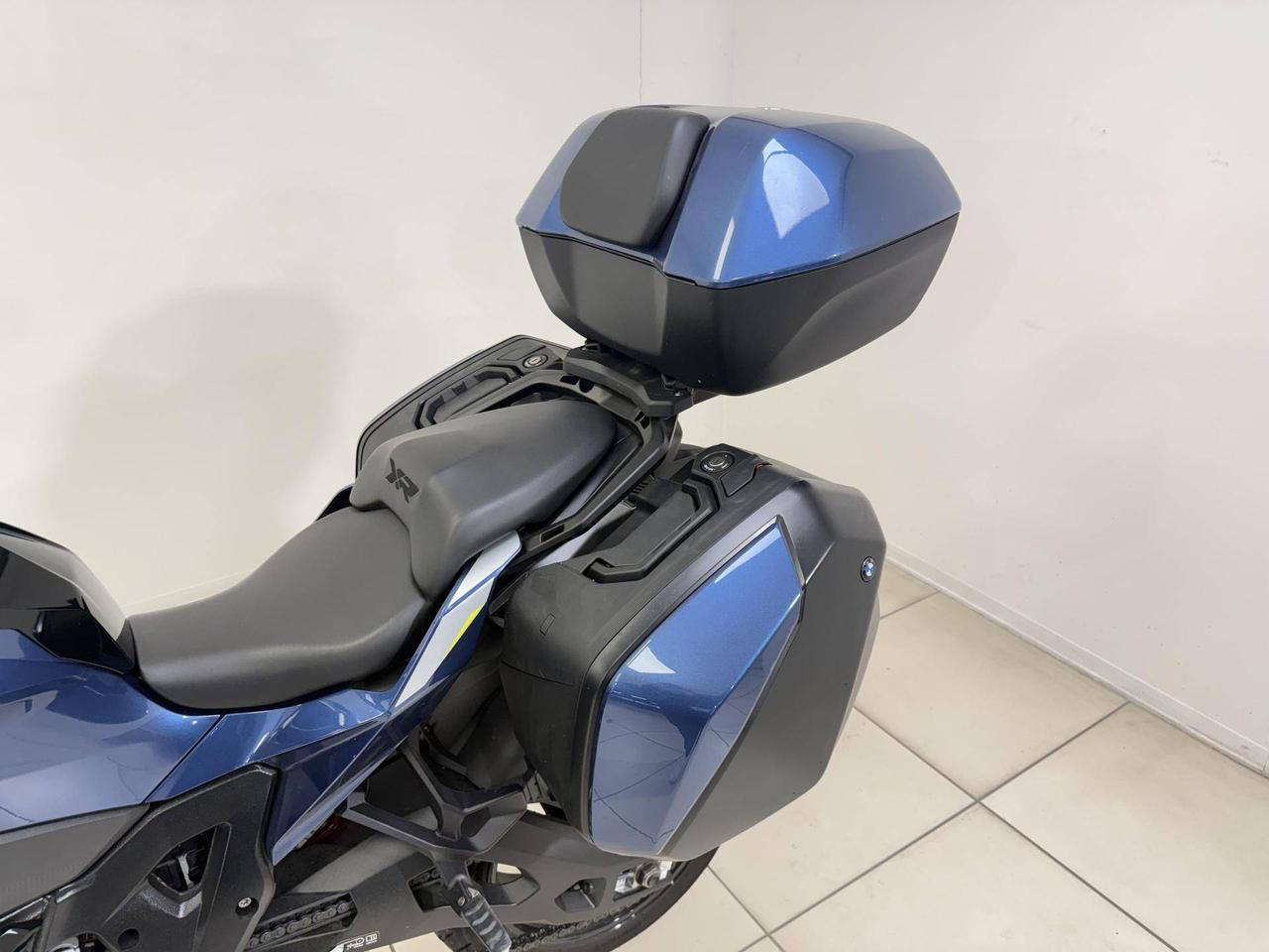 BMW S 1000 XR Style Sport