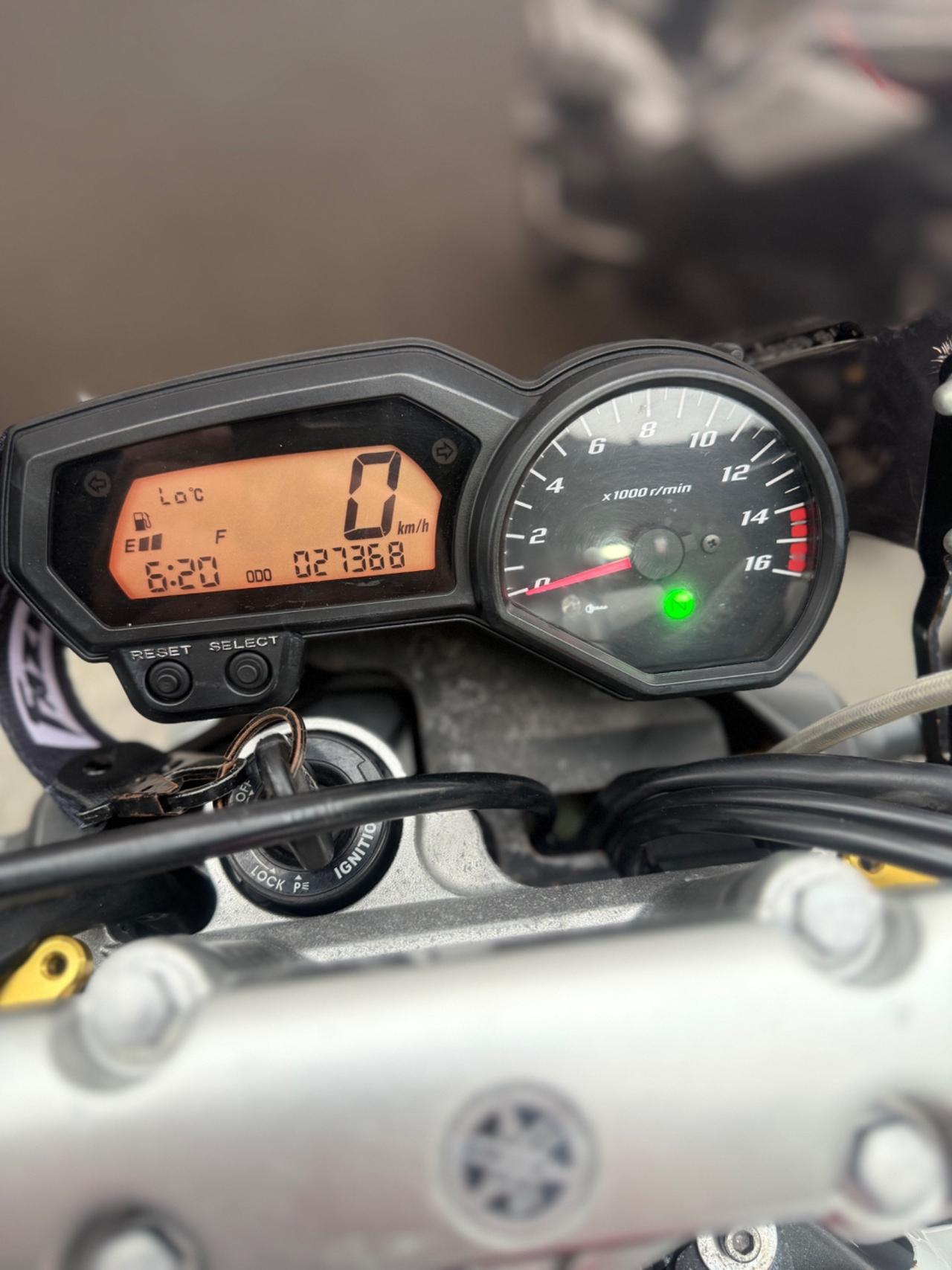Yamaha FZ6 SOLO 26.000 KM - 2008