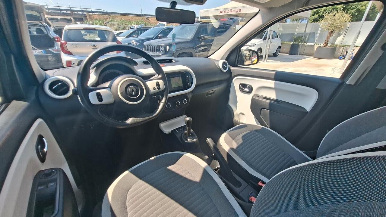 Renault Twingo TCe 90 CV EDC Intens