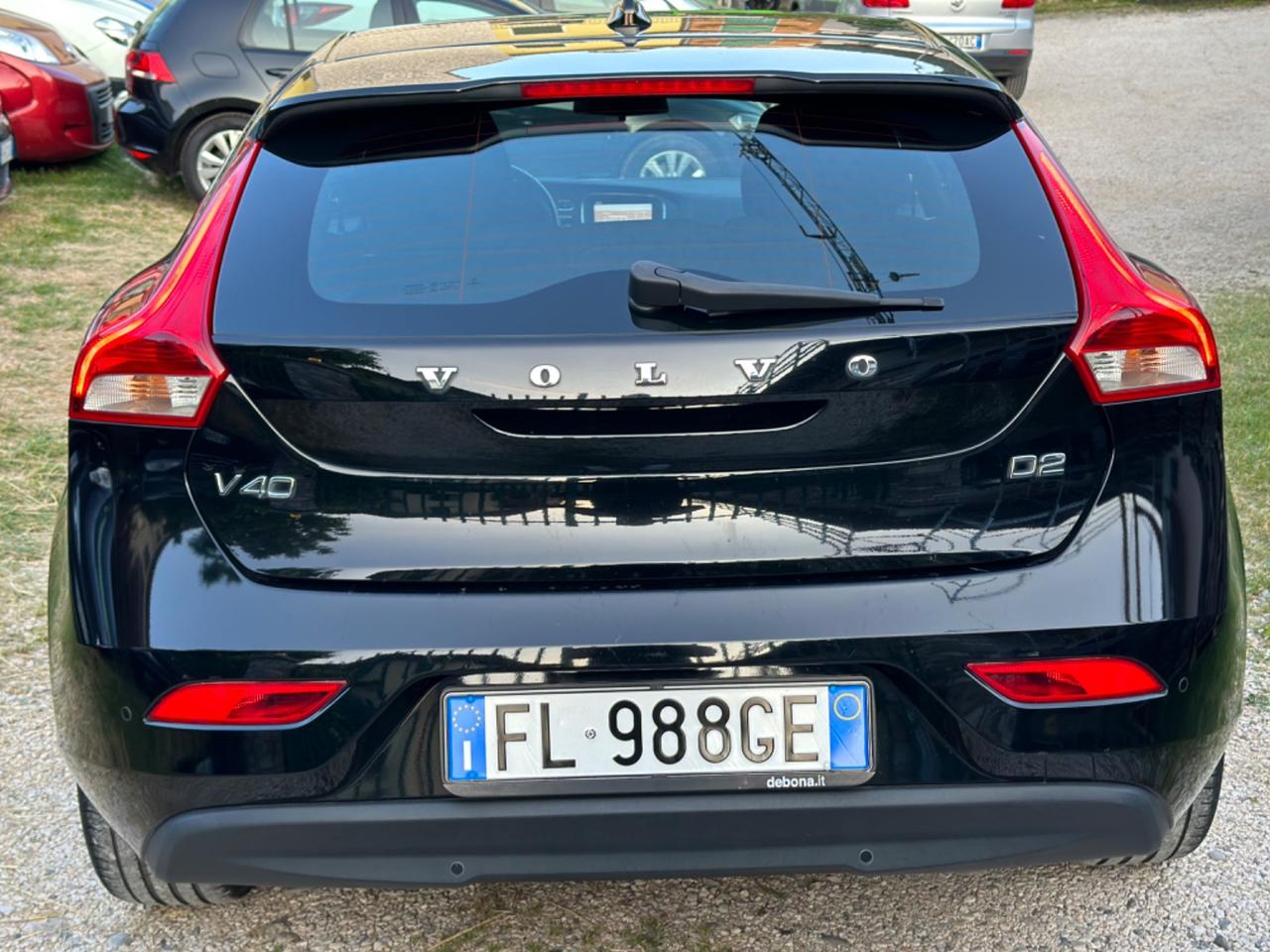 Volvo V40 D2 MOMENTUM KMCERT UNICOPR EU6B