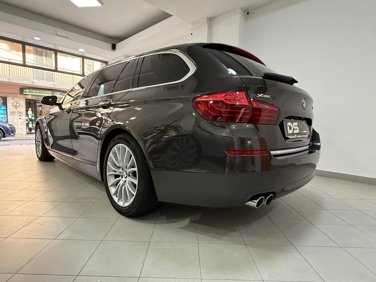 BMW 530d xDRIVE 258CV TOURING LUXURY