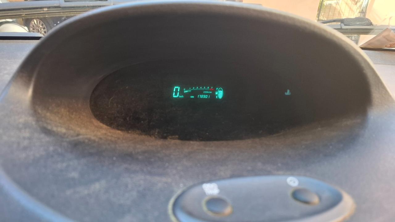Toyota Yaris Verso