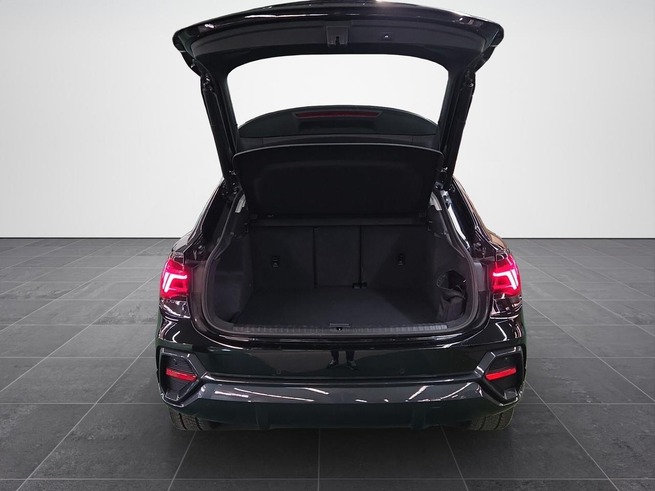 Audi Q3 SPORTBACK 35 TDI S tronic QUATTRO Business Plus