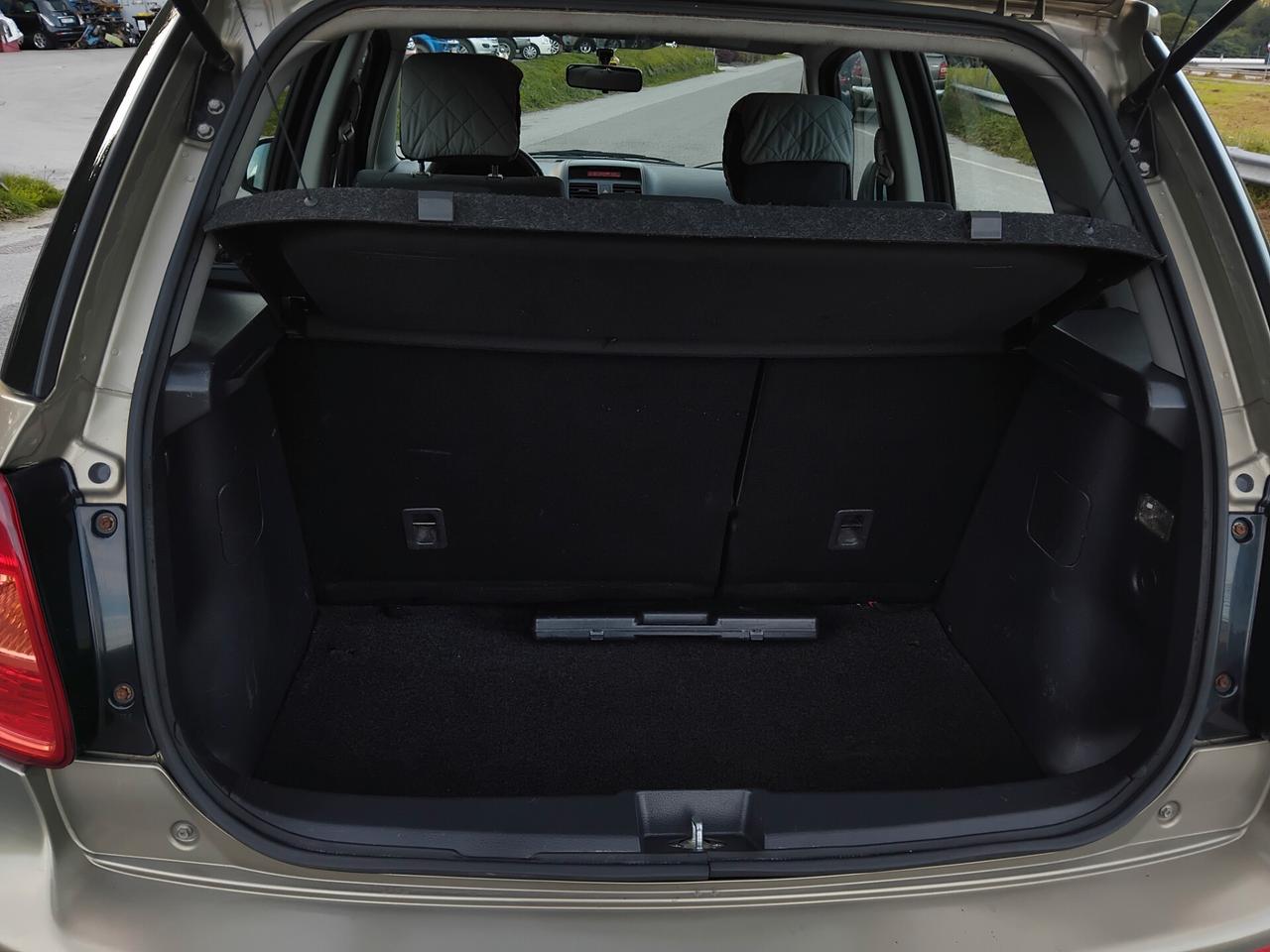 Fiat Sedici 1.9 MJT 4x4 Emotion
