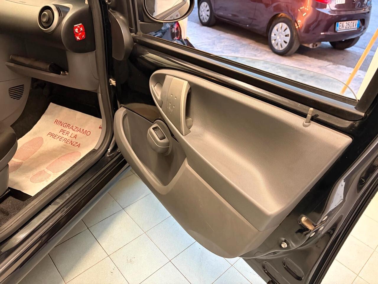 Toyota Aygo 1.0 COMPRESO PASSAGGIO&GARANZIA