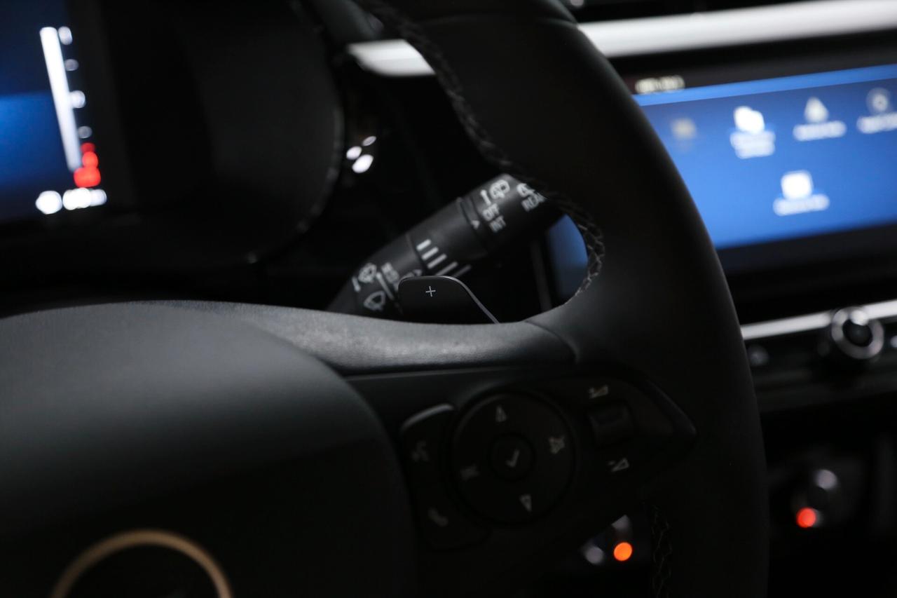 Opel Corsa 1.2 100 cv GS auto