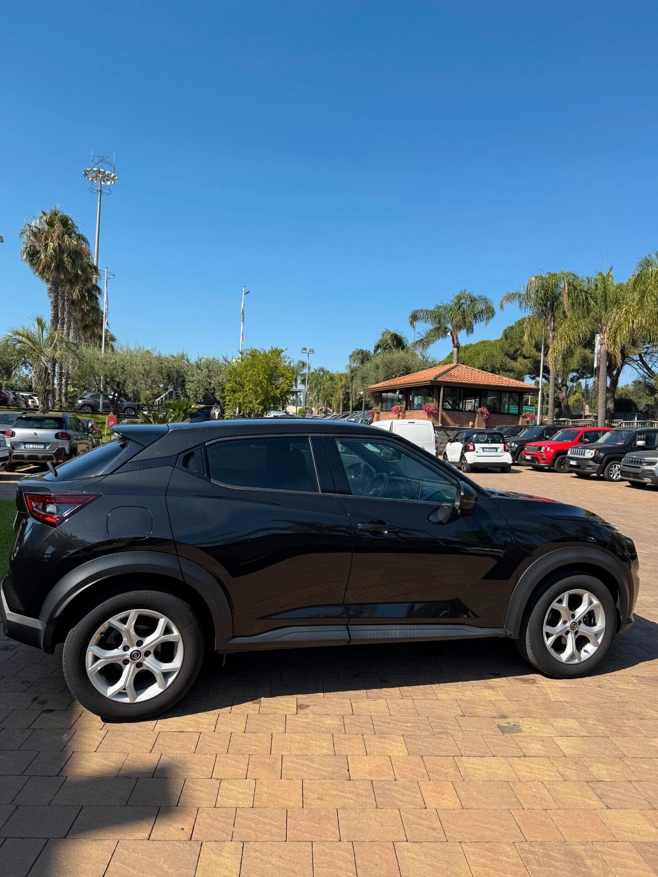 Nissan Juke 1.0 DIG-T 114 CV Tekna