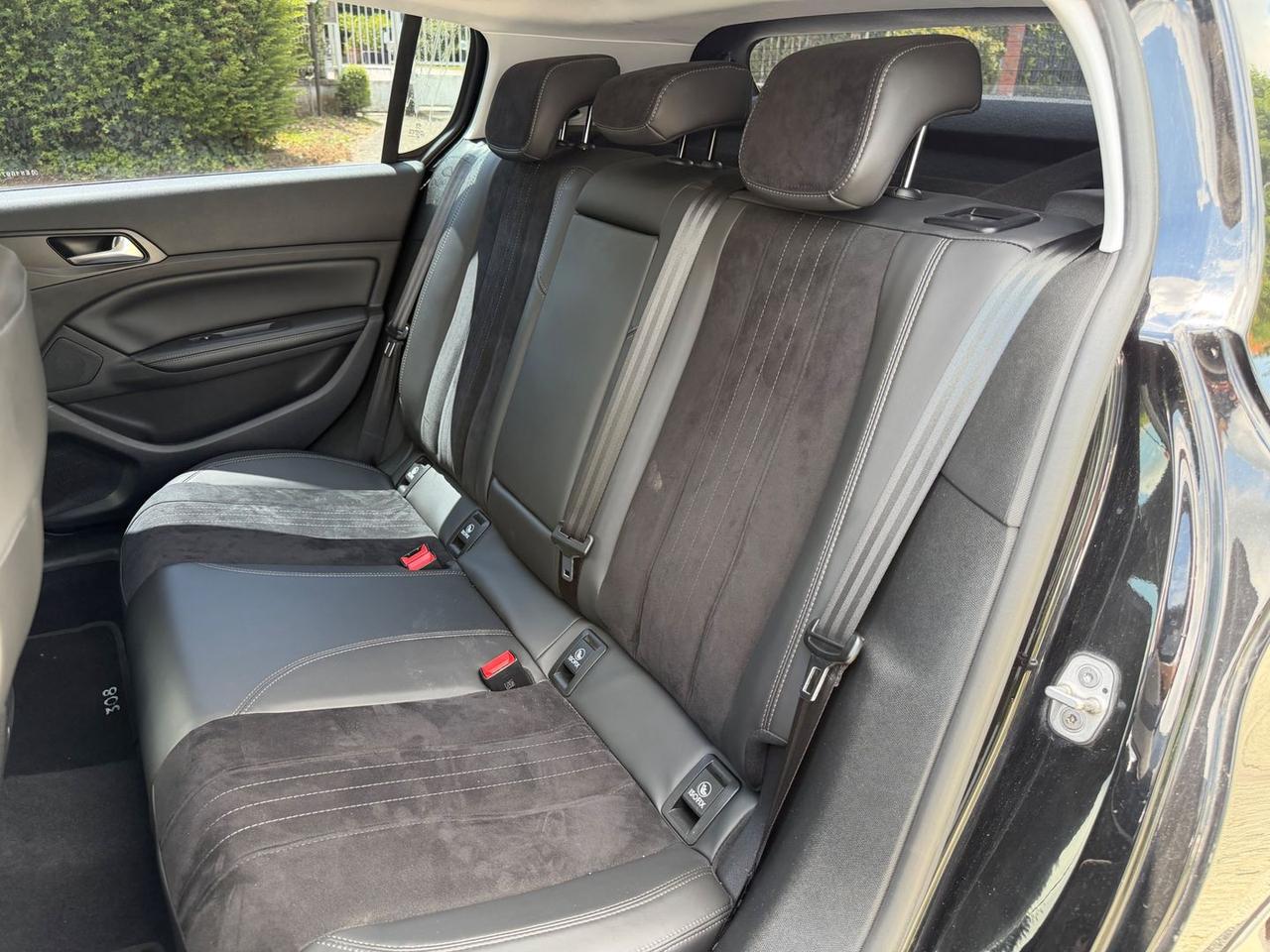 Peugeot 308 Allure 1.2 PureTech 130 #11213