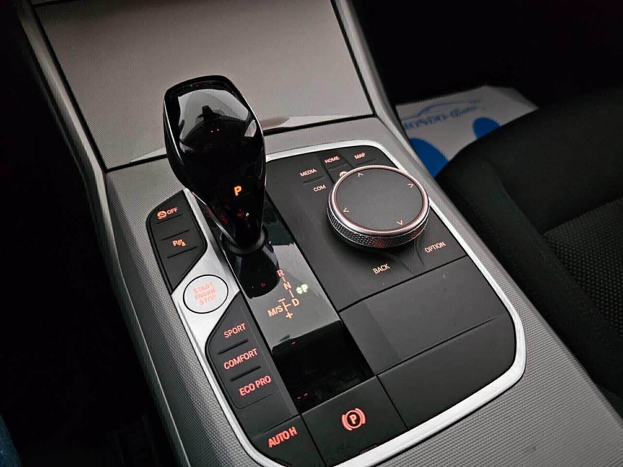 Bmw 320d xDrive 48v Touring Business Adv. 190cv