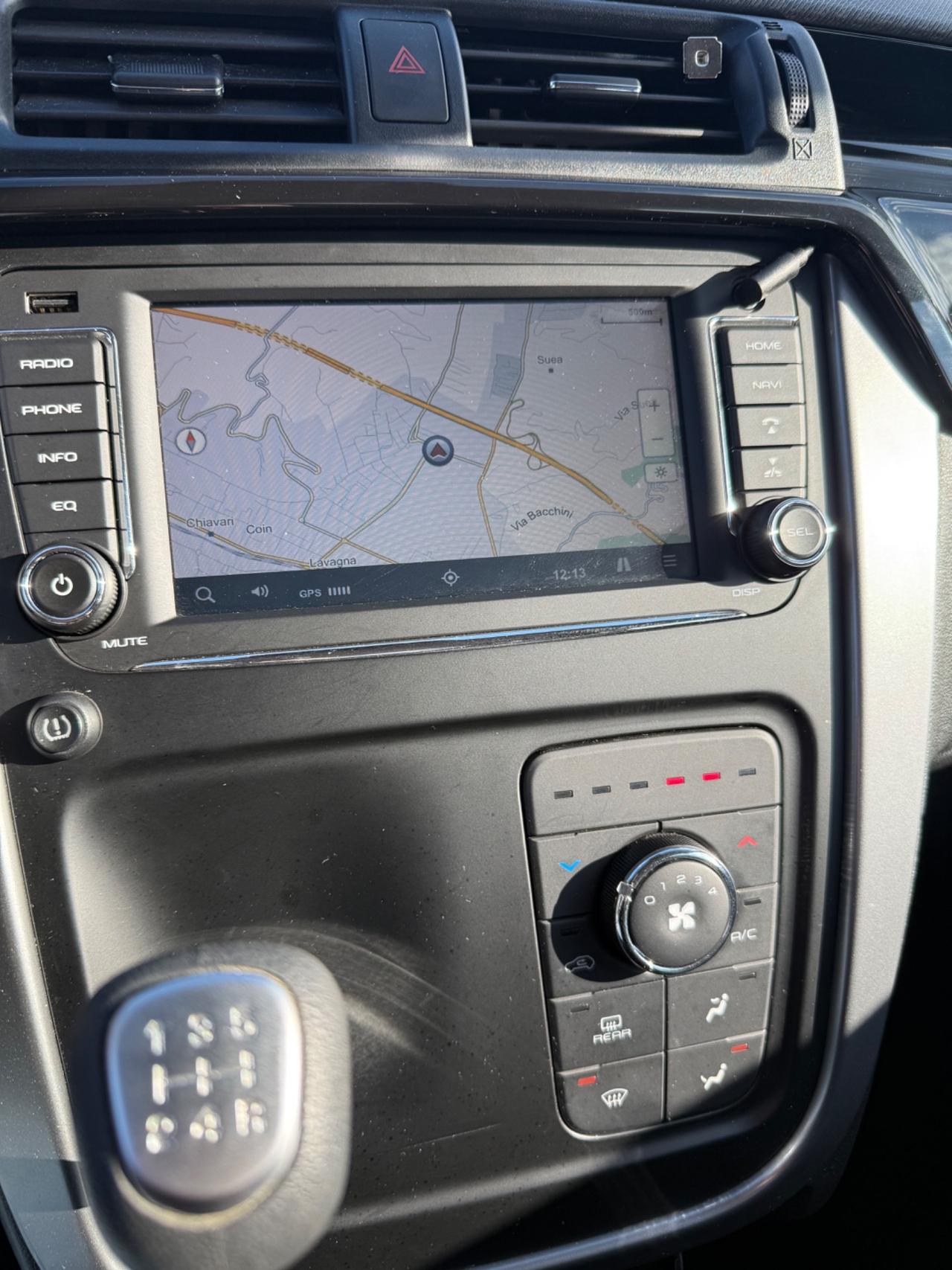 Mahindra KUV100 1.2 VVT K8